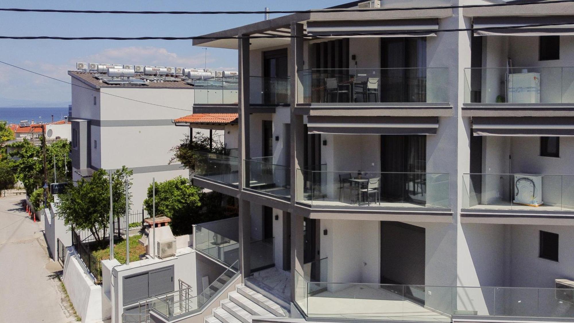 Avgerinos Apartments Polychrono Extérieur photo