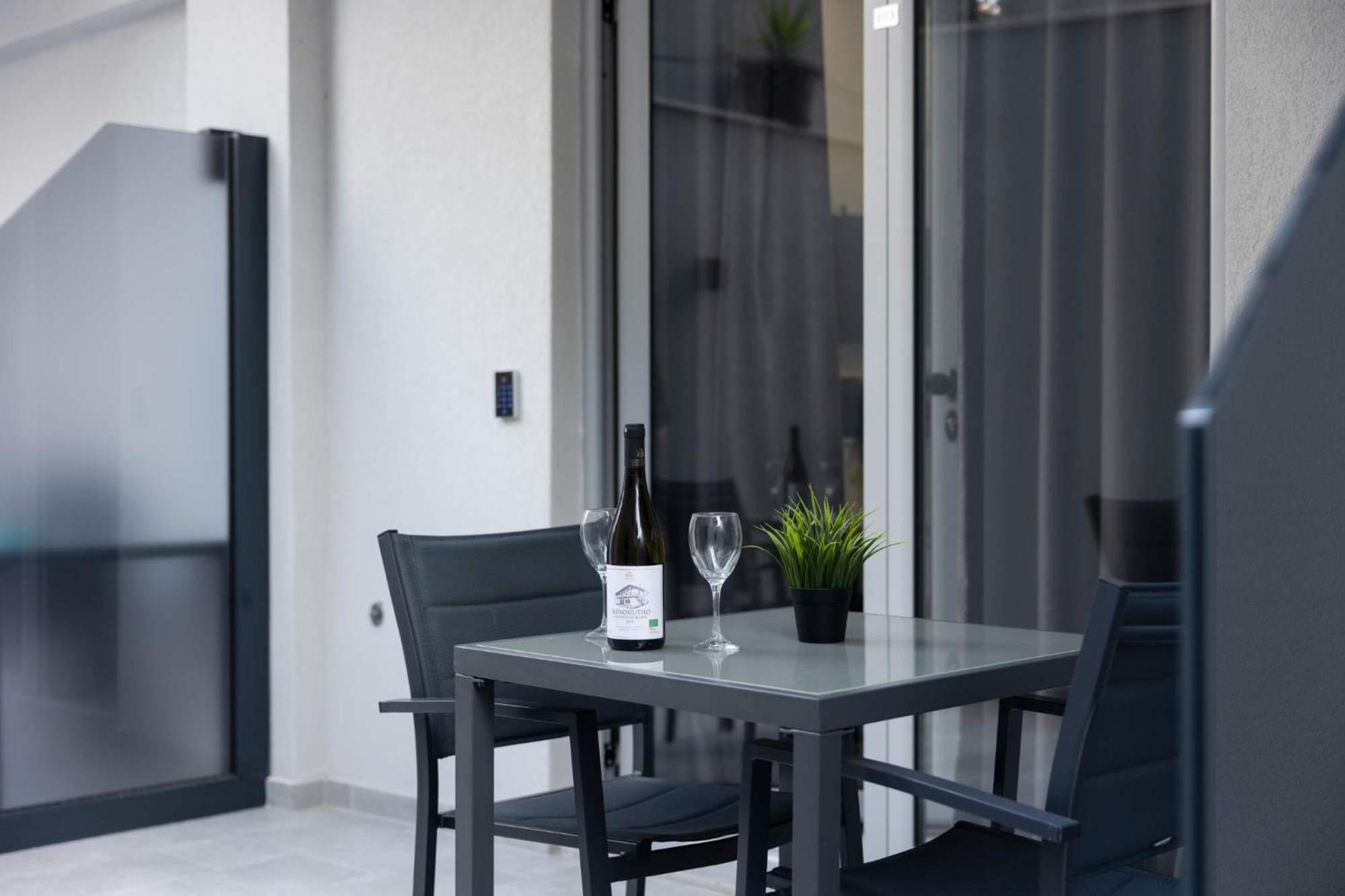 Avgerinos Apartments Polychrono Extérieur photo