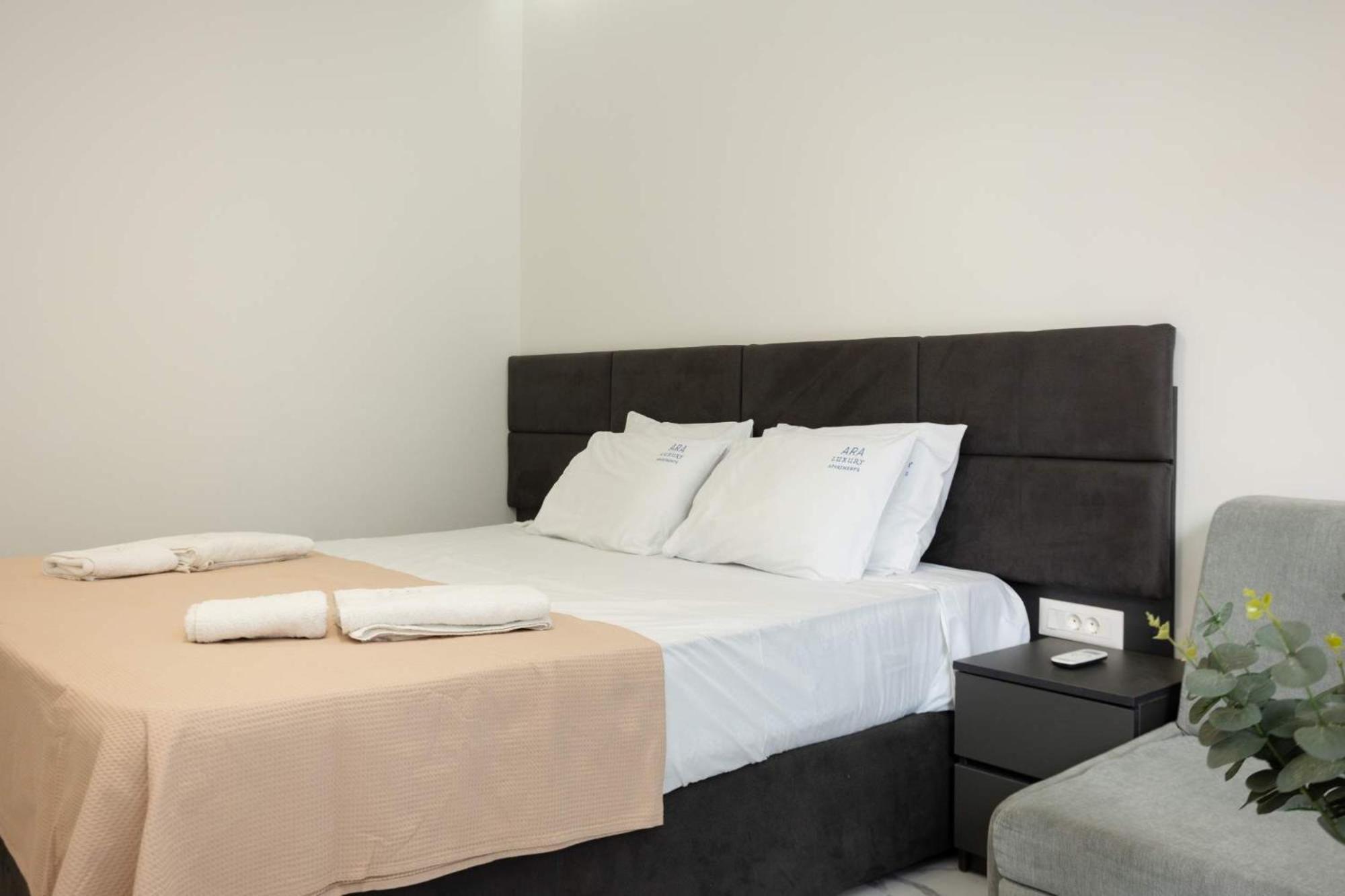 Avgerinos Apartments Polychrono Extérieur photo